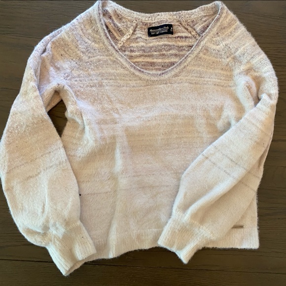 Abercrombie & Fitch sweater - Picture 1 of 1